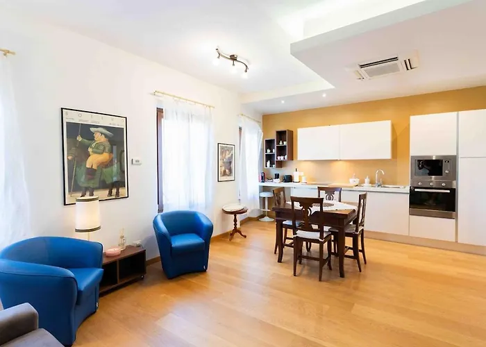 Apartament Casa Ponte Pietra Charme E Relax Nel Cuore Di Werona