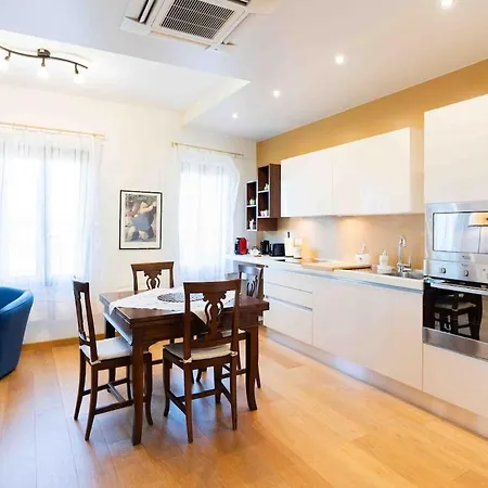Casa Ponte Pietra Charme E Relax Nel Cuore Di Apartment