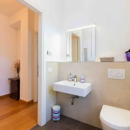 Apartment Casa Ponte Pietra Charme E Relax Nel Cuore Di